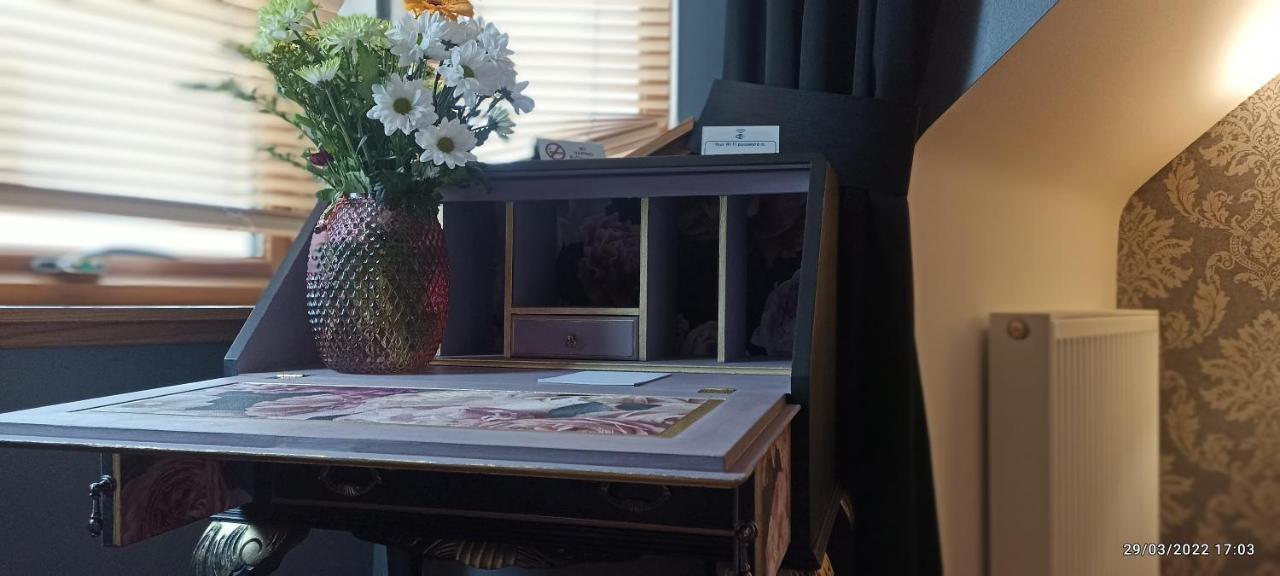 Outlander Boutique B&B Super King Cruden Bay Экстерьер фото