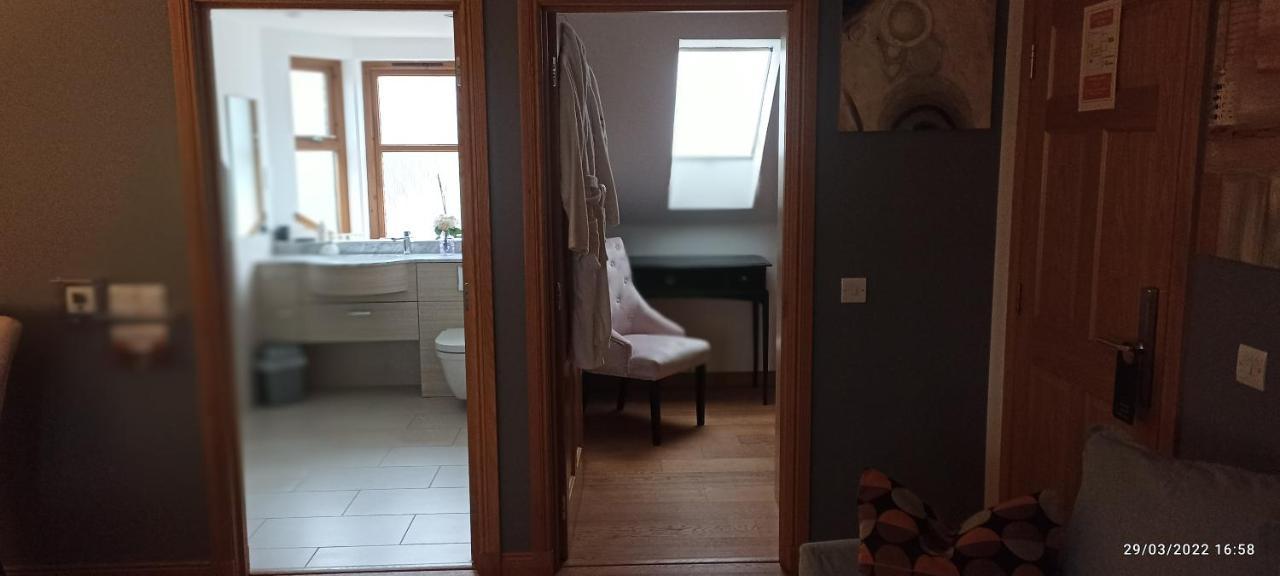 Outlander Boutique B&B Super King Cruden Bay Экстерьер фото
